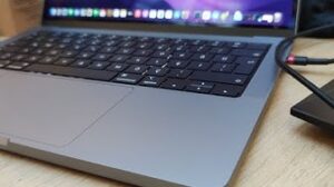 Apple Macbook Pro M1 Pro 2021 14.2″ Unboxing and Review
